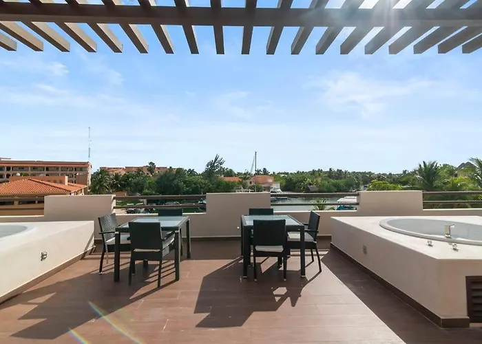 Marina Haven Rooftop Jacuzzis Prvt Dock Bbq & Pool Apartment *